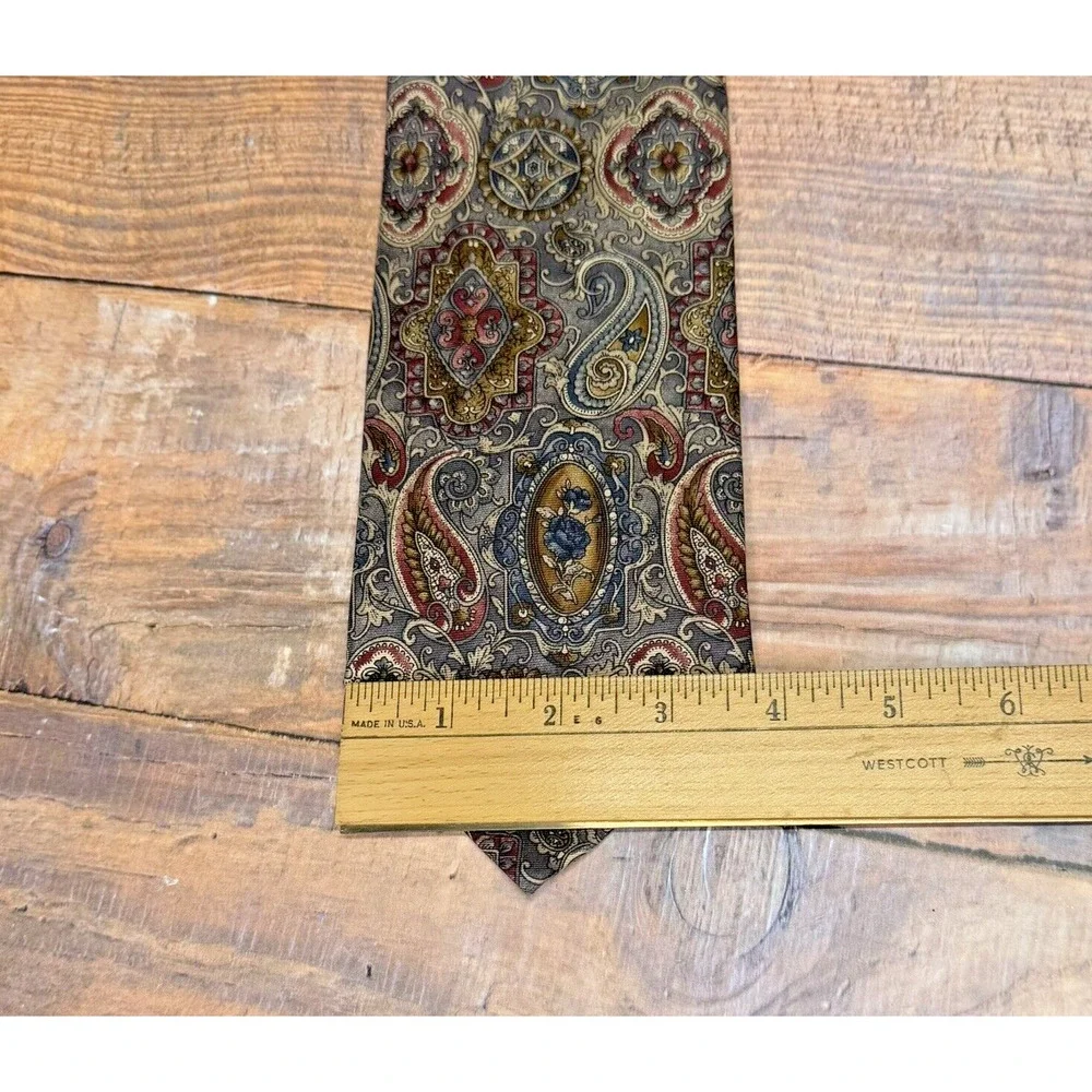 Vintage Classic Woodward Paisley Gray Multicolor Men's Tie 100% Silk Made in USA